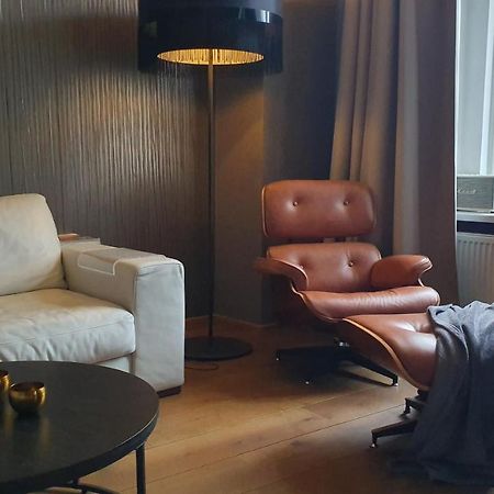 Old Town Apartment Пярну Экстерьер фото